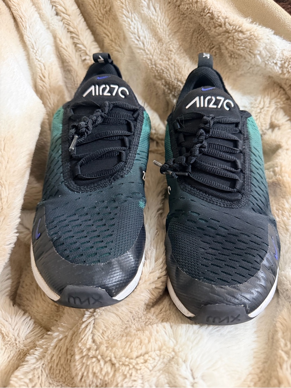 Nike Air270 Kids's Black & Dark Green Running Sneakers